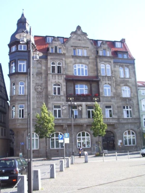 2011- 002.jpg